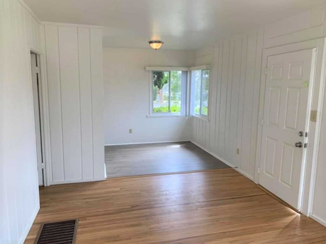 207 Chestnut Ave - Photo 3 of 20