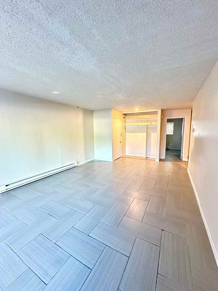 MICAPH5 - Photo 3 of 13