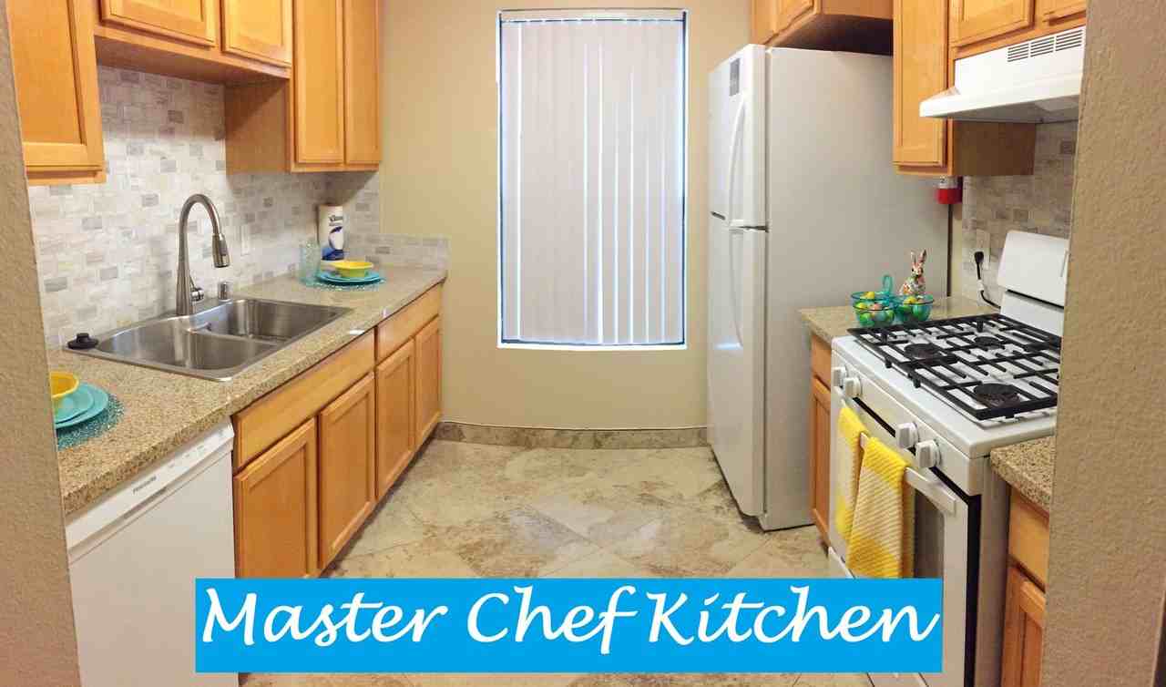 1821 Peppertree Apts LLC - Photo 2 of 30