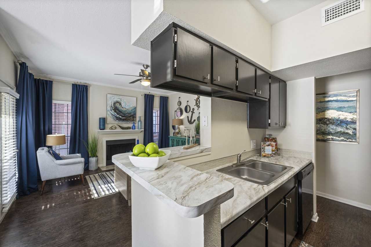 The Reston Apartments - Photo 7 of 27