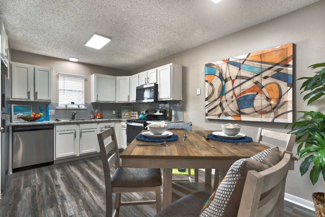 The Palm on SPID - Photo 7 of 25