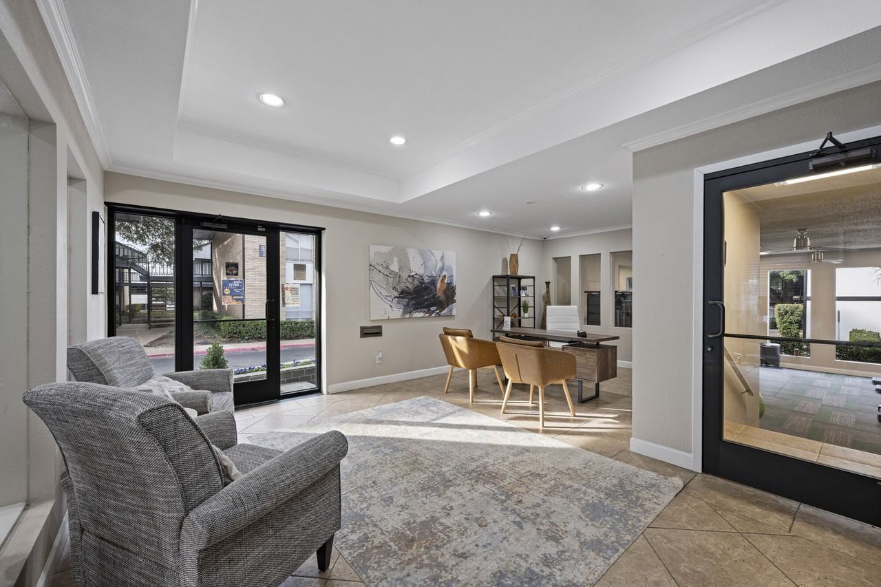 Lakeridge Heights - Photo 7 of 31