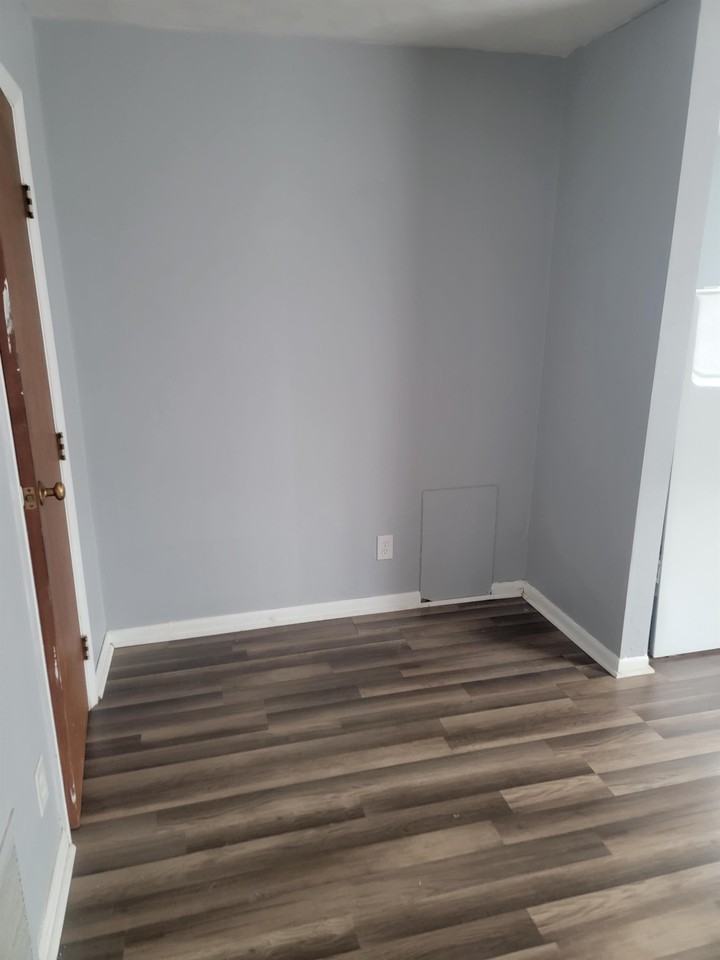604 West Grand Avenue - Photo 2 of 50