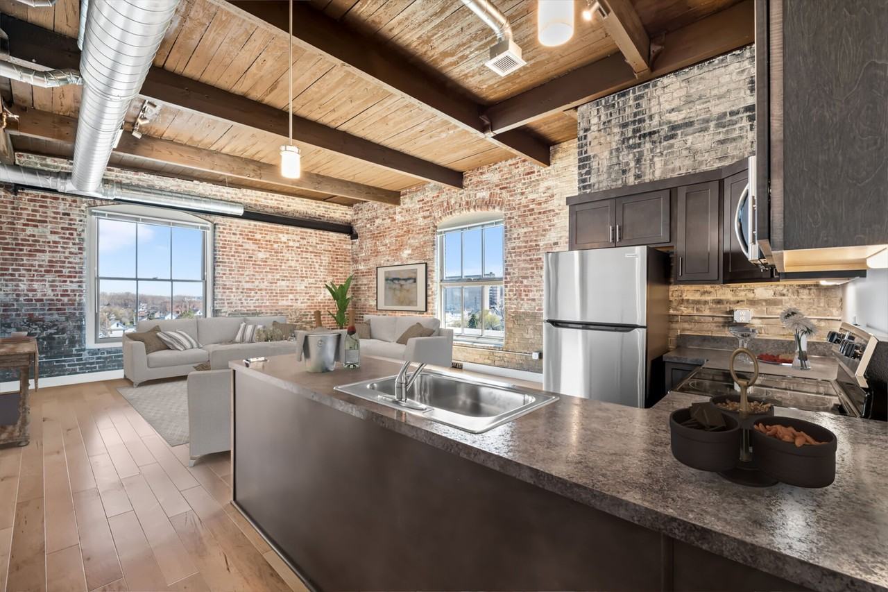 Barcalo Living - Photo 7 of 34