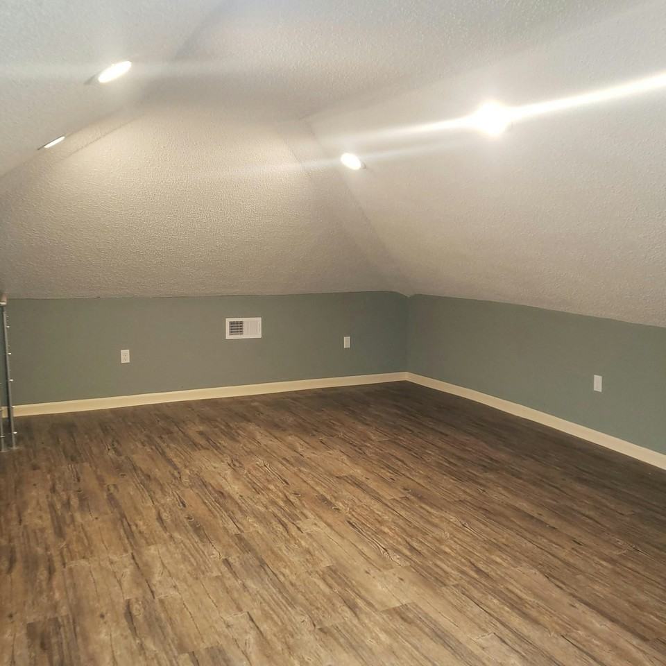 412 North Montgomery Street, Unit 202 - Photo 3 of 15