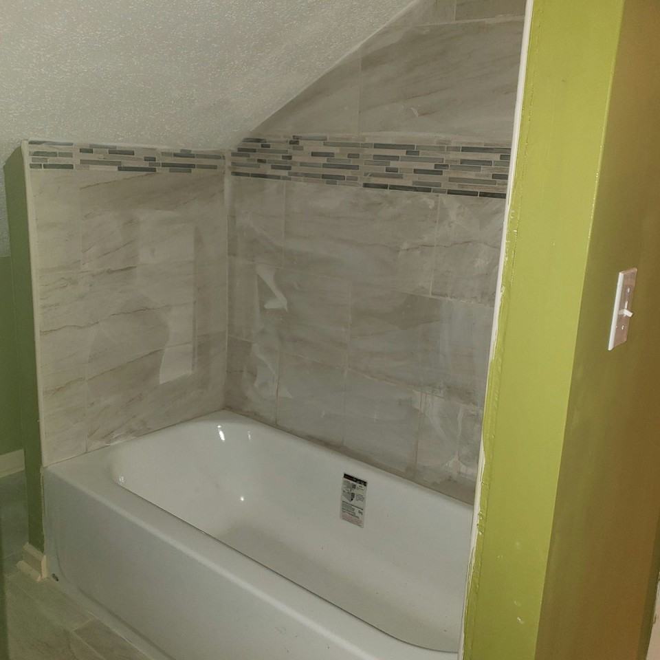 412 North Montgomery Street, Unit 202 - Photo 4 of 15