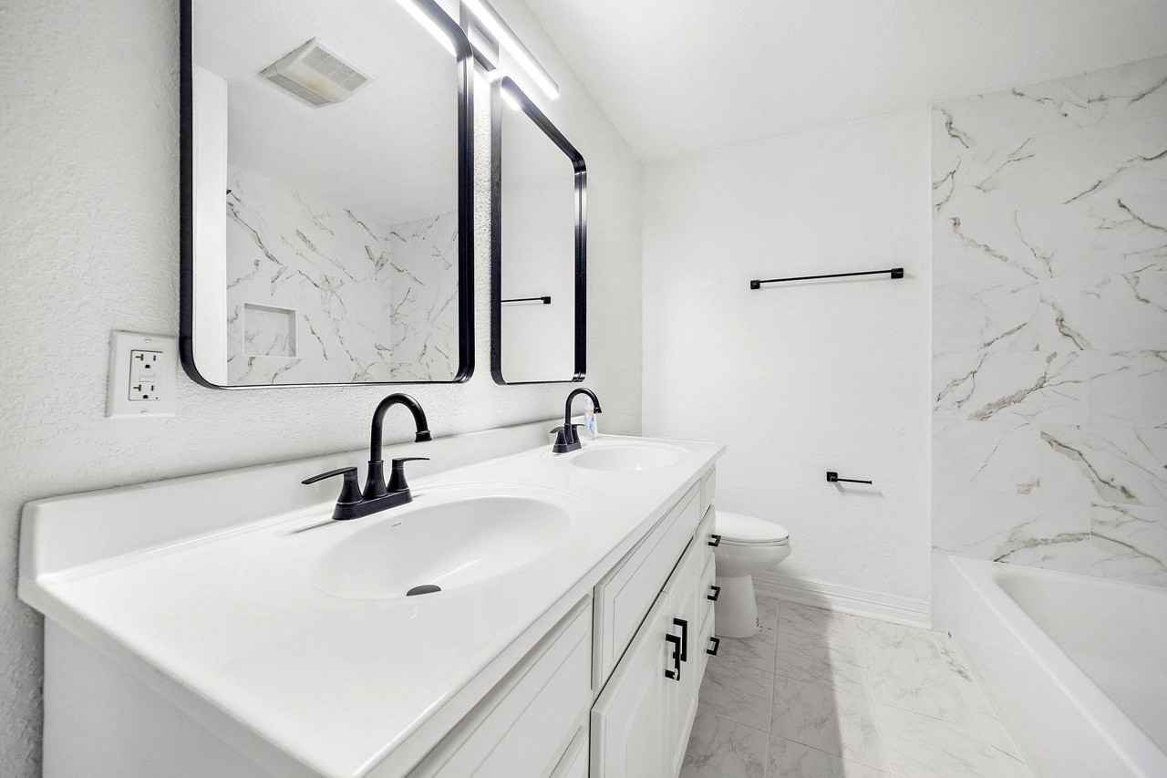 Culmore Dr - Photo 3 of 9