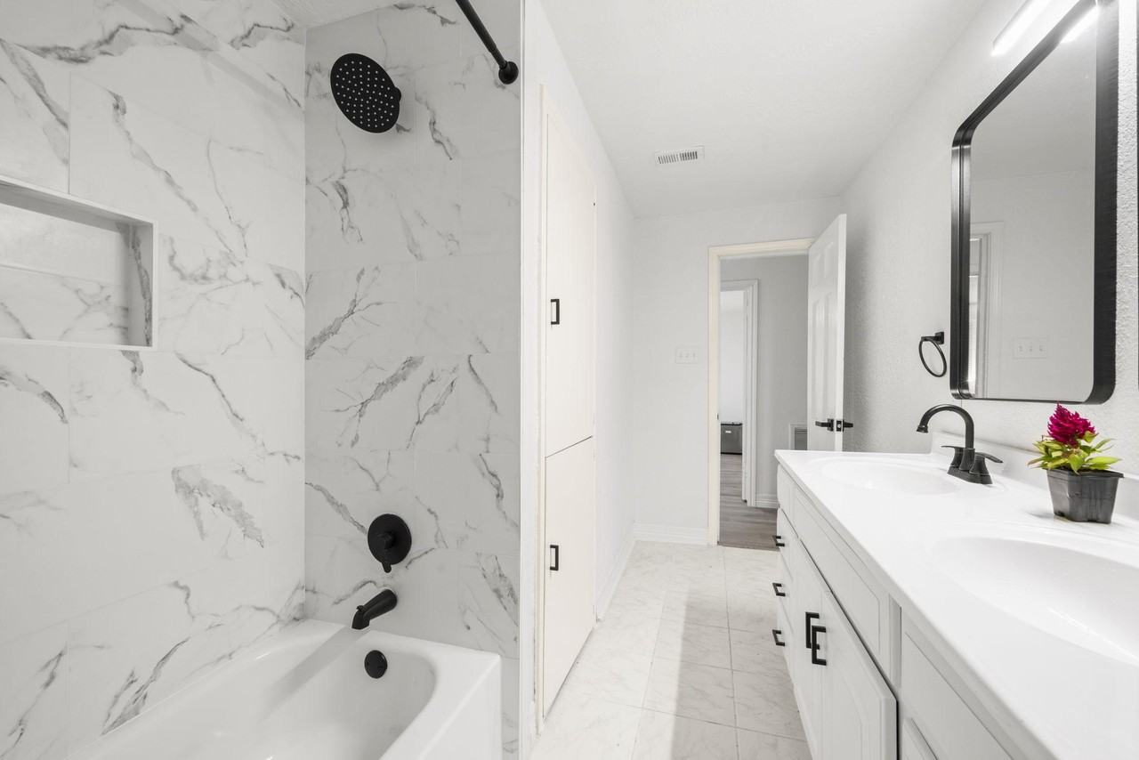 Culmore Dr - Photo 5 of 9