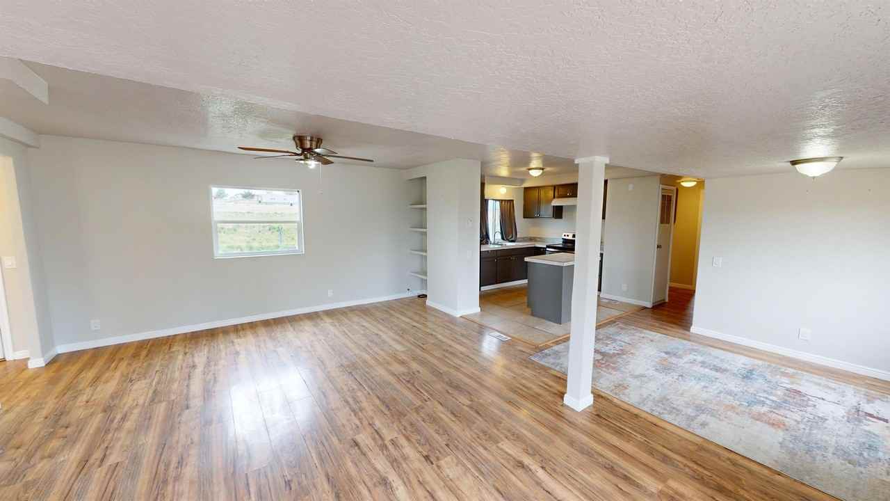 318 Marble Dr - Photo 2 of 20