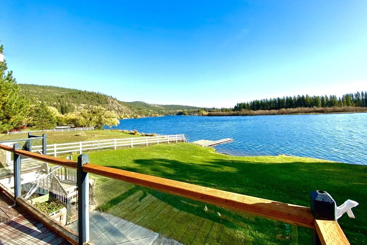 5845 Walnut Springs Ln - Photo 2 of 18