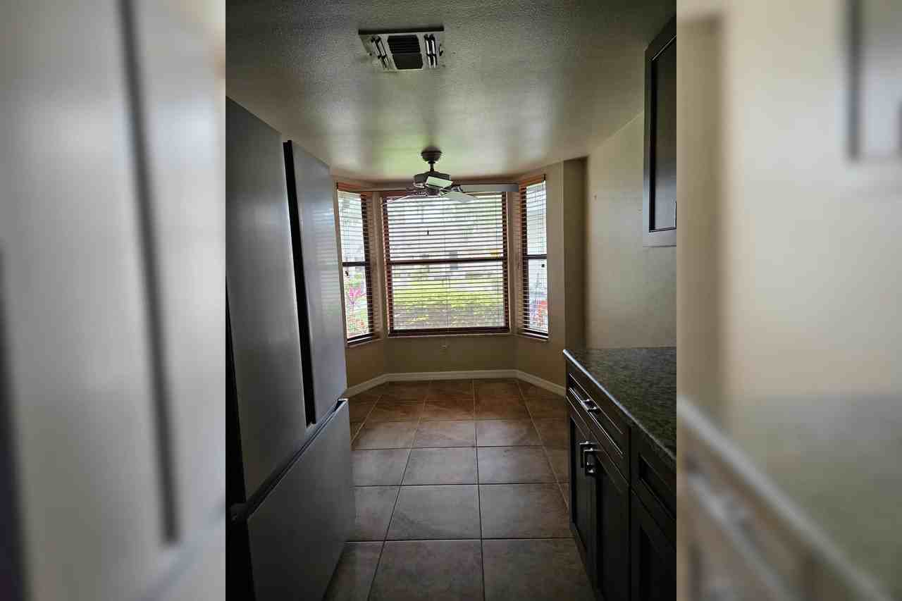 3204 Lori Ln - Photo 3 of 13