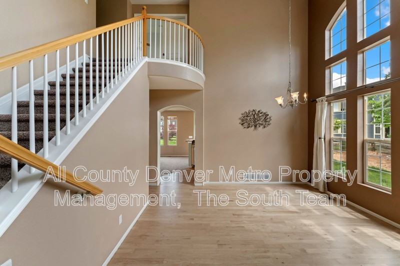 7680 Elk Ct - Photo 7 of 34