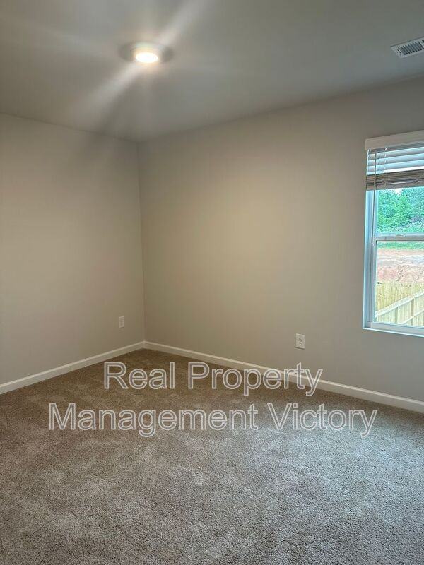 134 Marina Dr - Photo 7 of 12