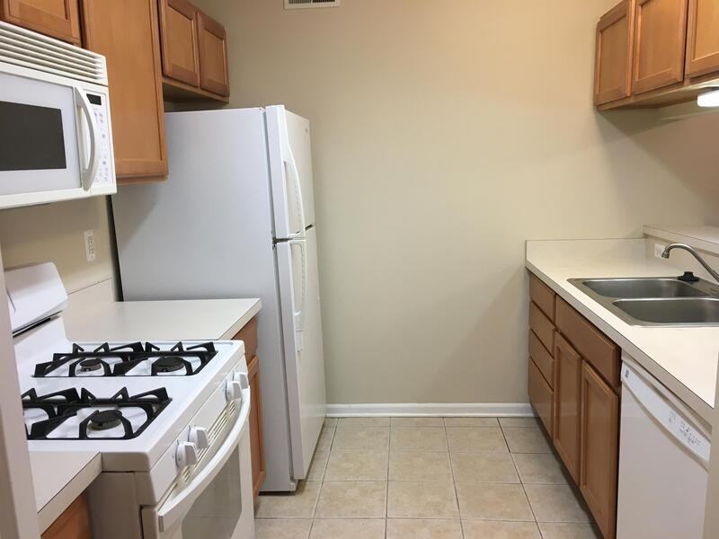 2792 S Knightsbridge Cir - Photo 3 of 12