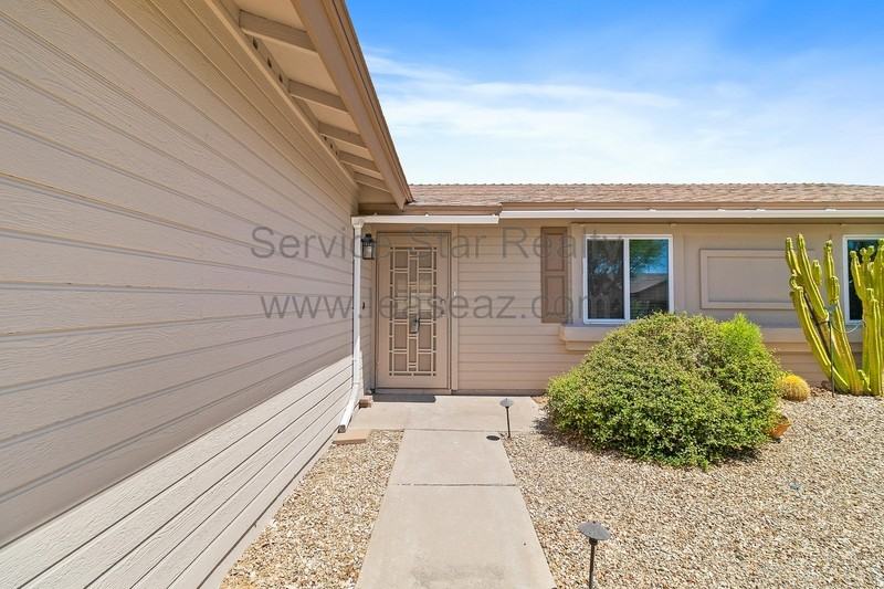 6802 E Paradise Ln - Photo 3 of 23