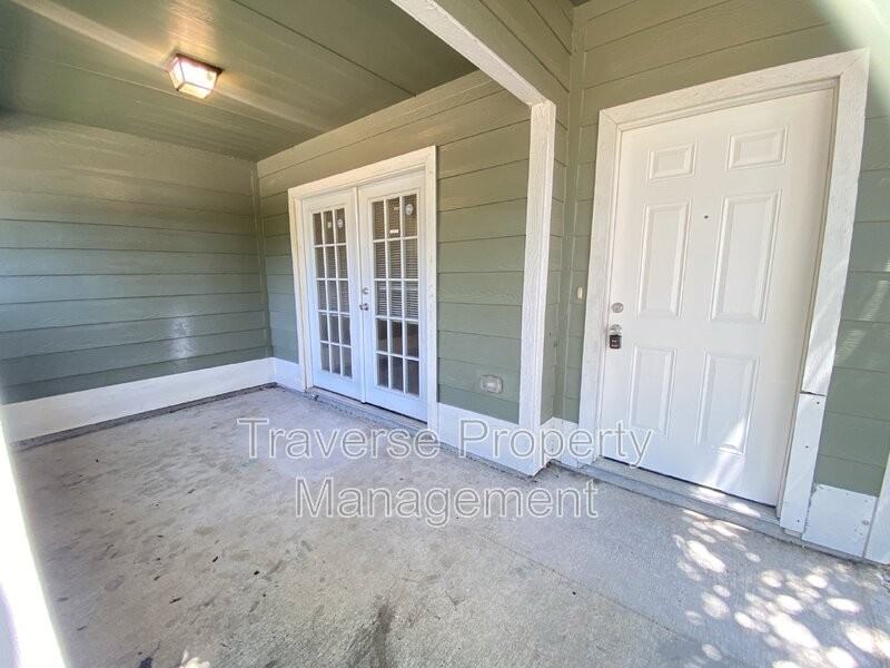 1931 Plantation Pkwy - Photo 3 of 26