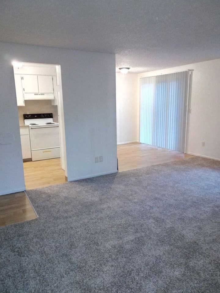 Oakview Terrace Apartments - Photo 4 of 22