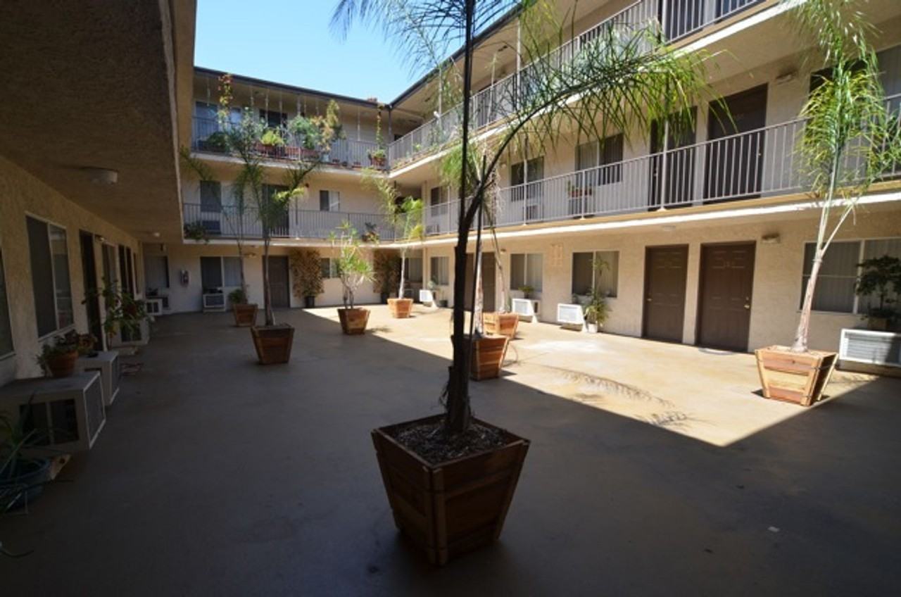 COU - Council Apts. - Photo 5 of 28
