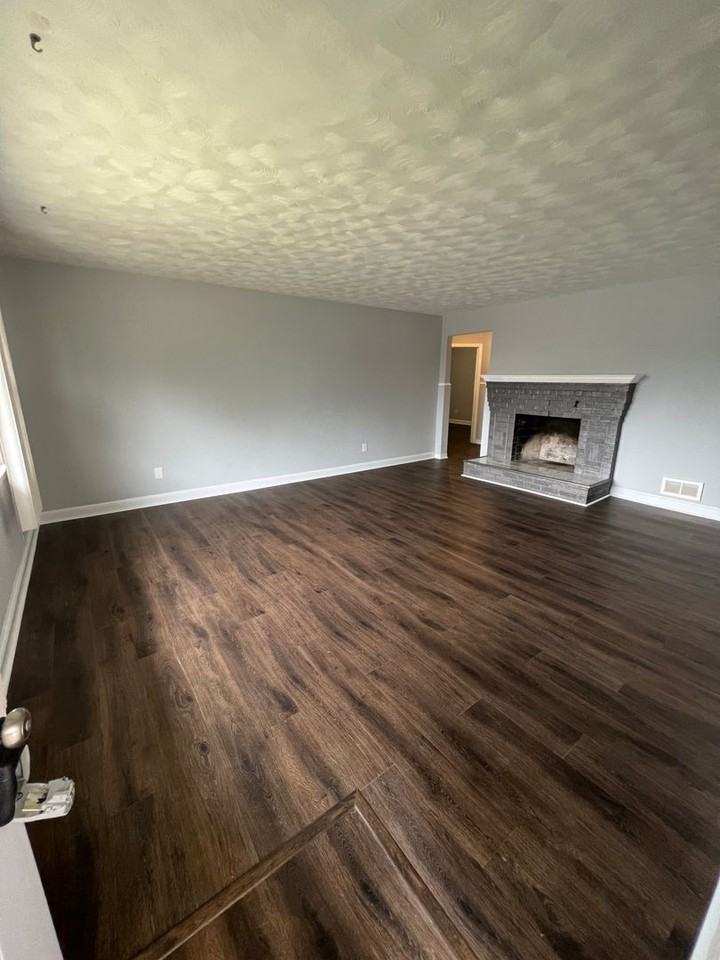 6400 Adak Street - Photo 7 of 29