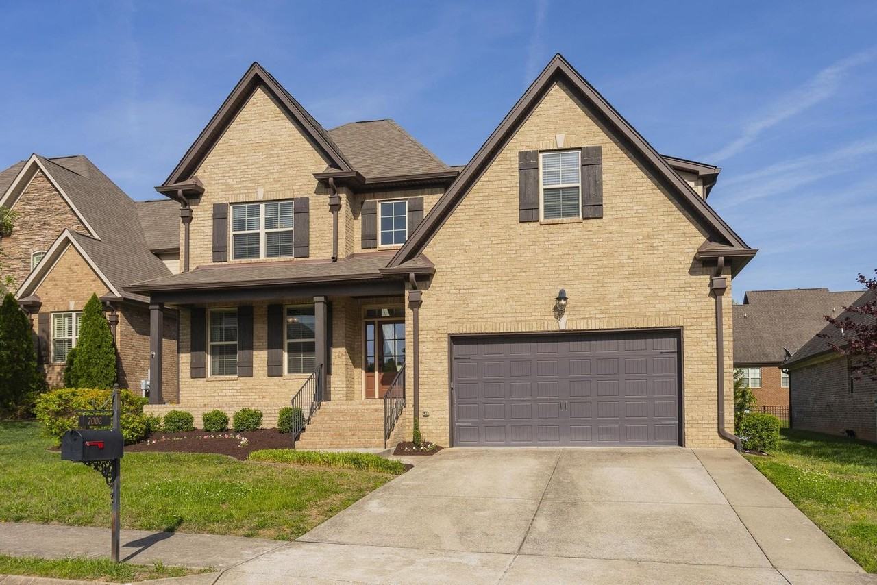 7002 Brindle Ridge Way - Photo 3 of 50