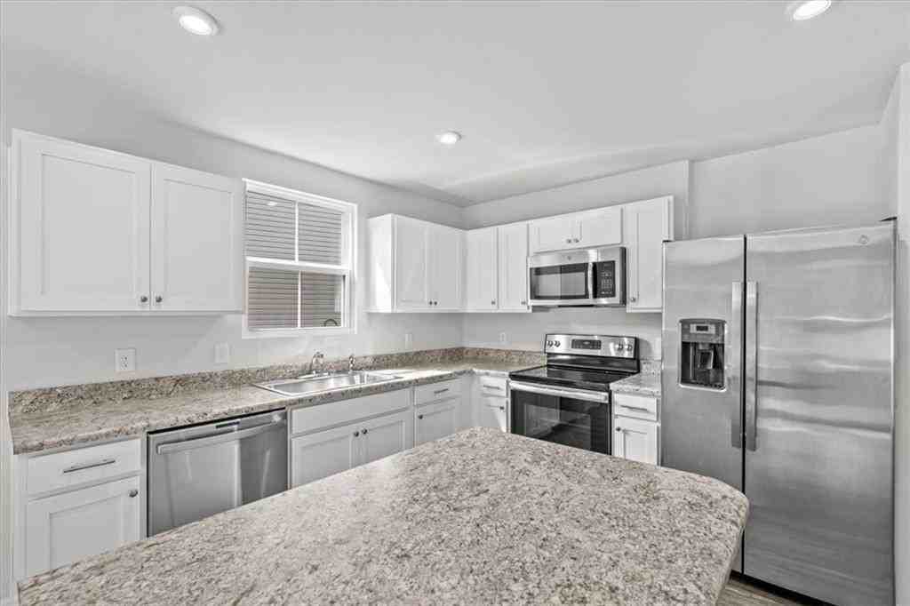 158 Queens Mill Ct #NA - Photo 3 of 20