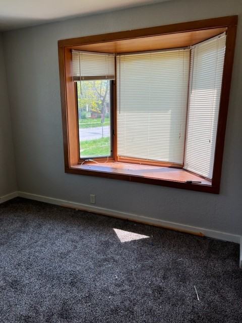 545 E 7th St #B - Photo 2 of 8