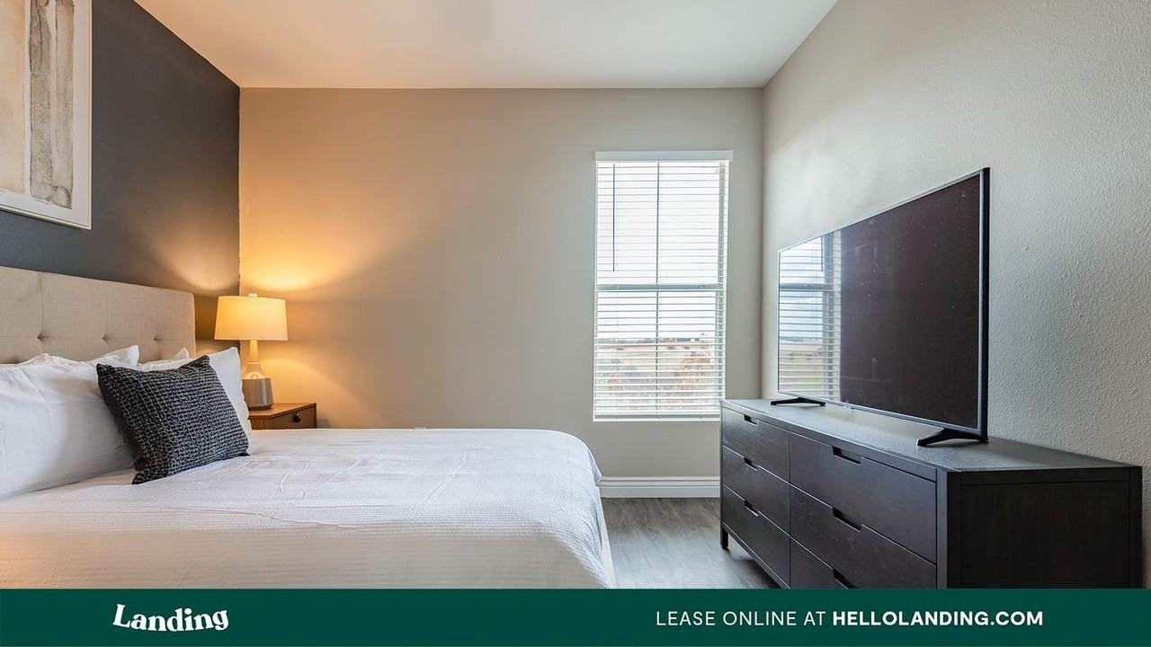 5350 Fossil Creek Blvd - Photo 7 of 50