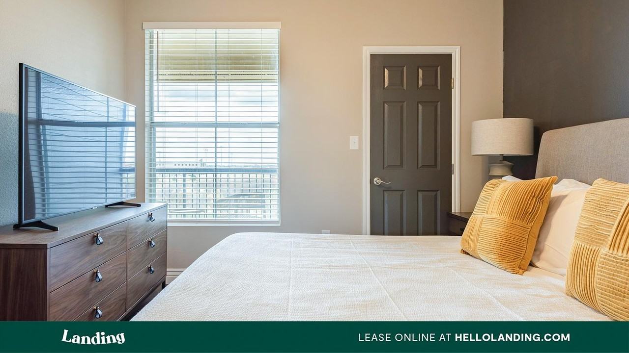 5350 Fossil Creek Blvd - Photo 4 of 50