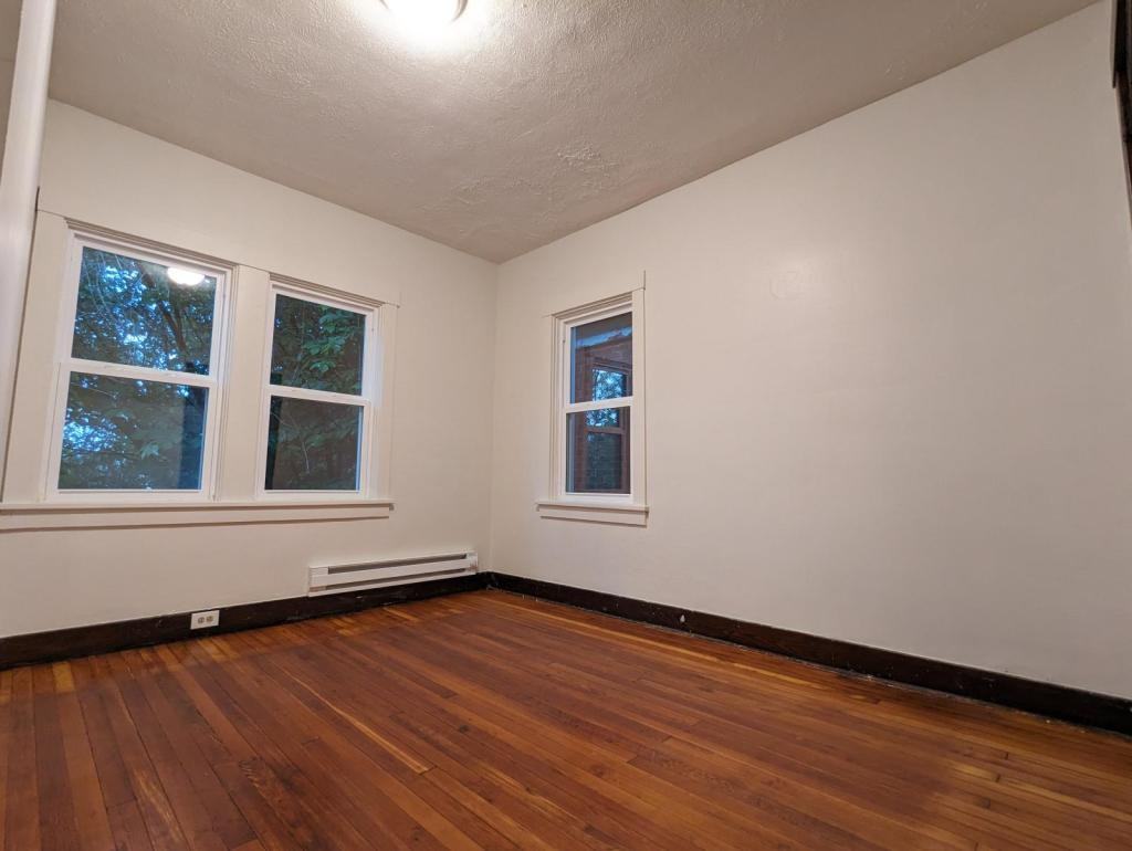 6534 Deary St - Photo 7 of 13