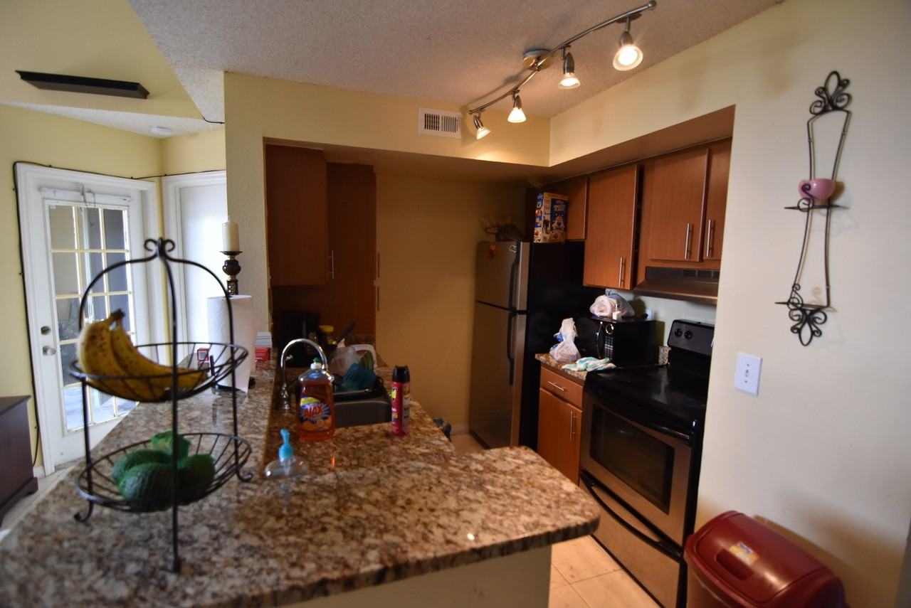409 Fountainhead Cir #234 - Photo 2 of 10