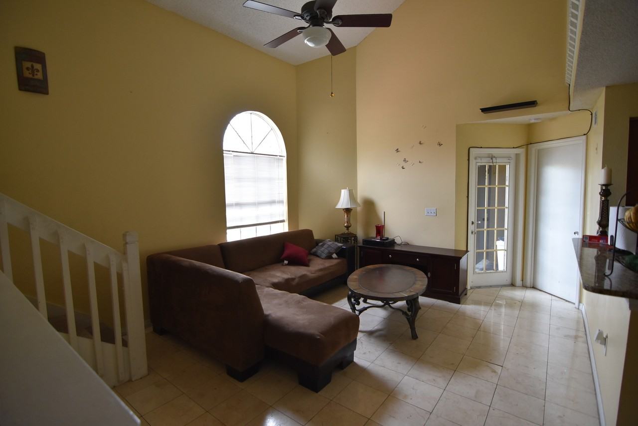 409 Fountainhead Cir #234 - Photo 3 of 10