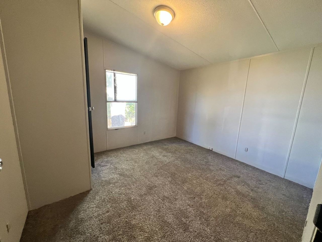 31 Old Mill Rd - Photo 6 of 12