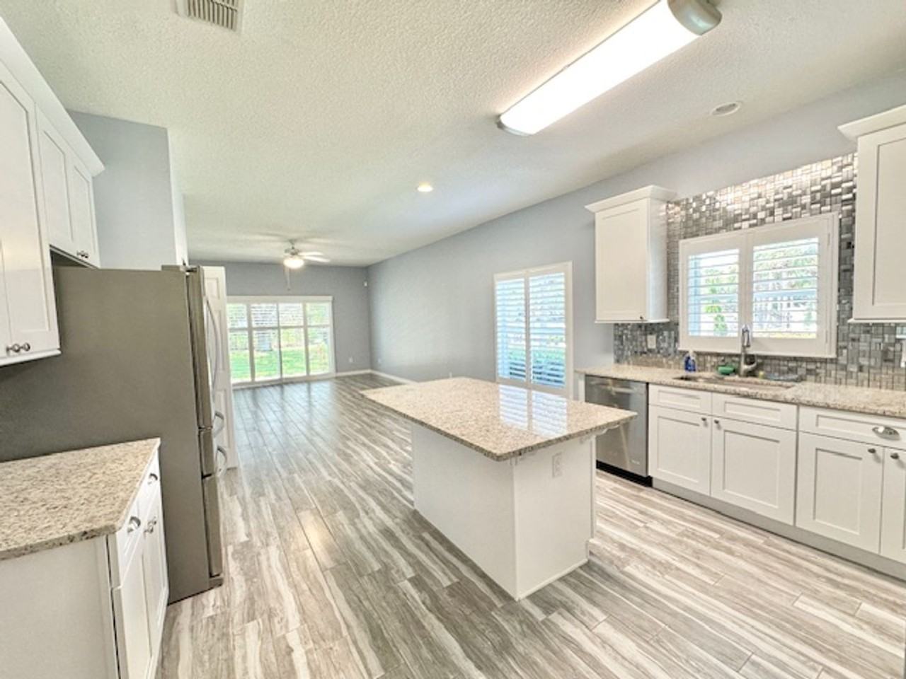 9999 Indigo Bay Cir - Photo 6 of 50