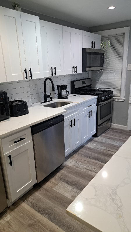 3064 Congress Rd - Photo 3 of 10