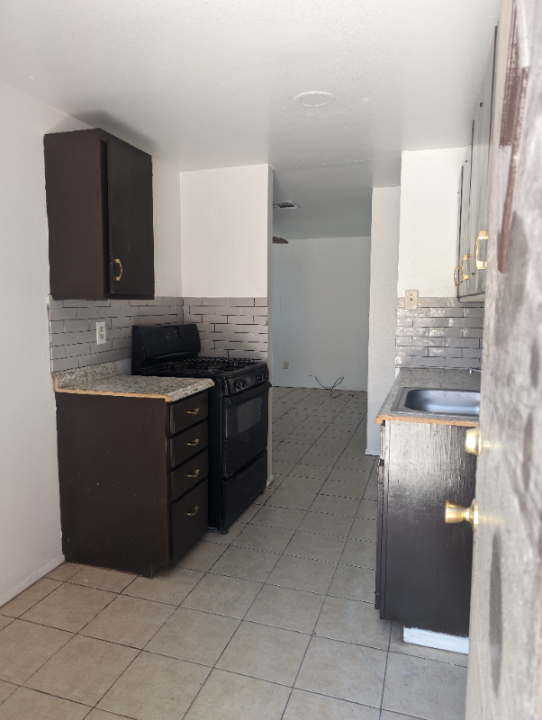 3929 Hidden Way - Photo 2 of 14