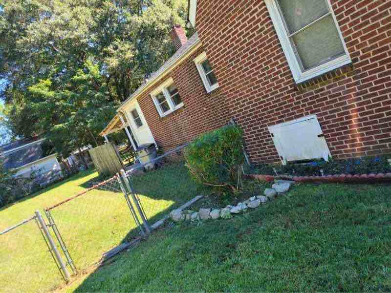 836 Old Modena St - Photo 3 of 20