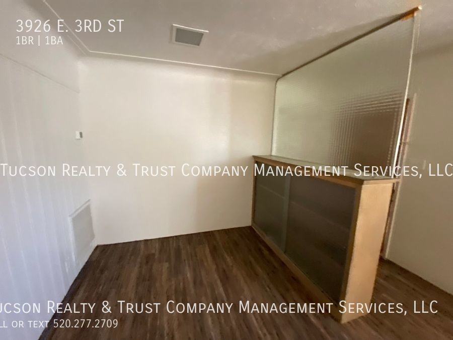 3926 E 3rd St - Photo 4 of 13