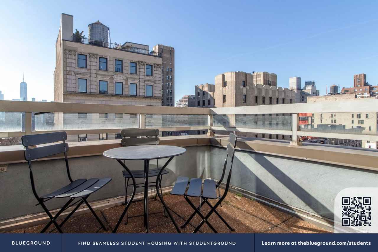 130 West 15th Street - Photo 7 of 50
