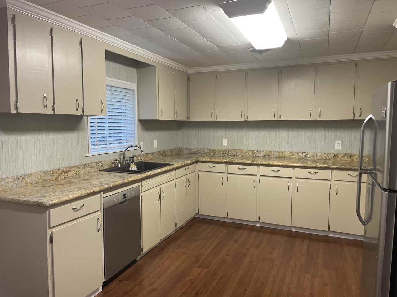 6220 Ridge Rd #NA - Photo 4 of 20