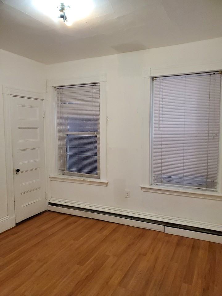 94 Calumet St #1 - Photo 6 of 14