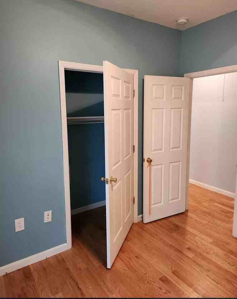 181 Dwight St #1 - Photo 6 of 14