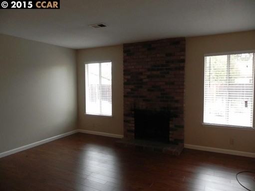 934 Bancroft Rd - Photo 2 of 7