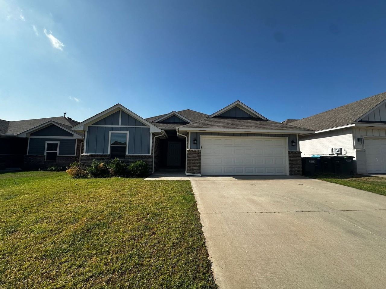 2316 Alta Vista Ln - Photo 2 of 41