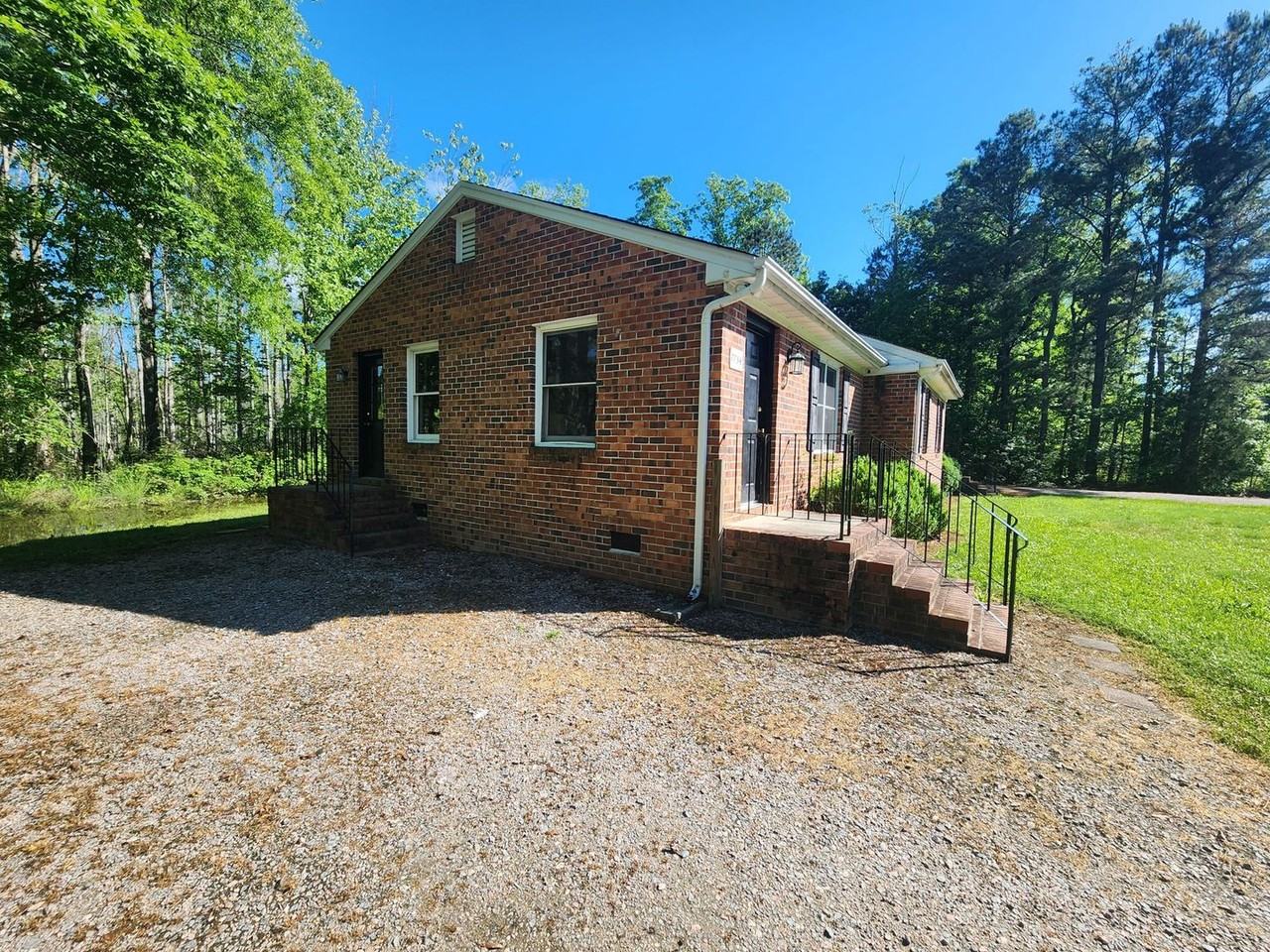 7754 Partridge Ct - Photo 2 of 9