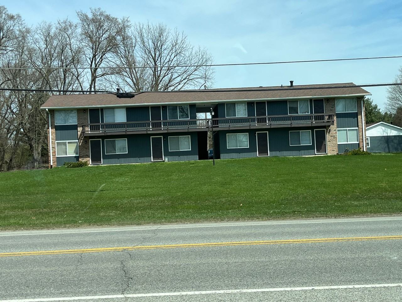 3441 Warren - Photo 2 of 4