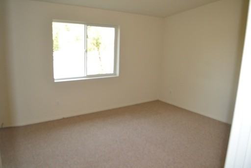 6723 Byrnes Rd - Photo 2 of 7