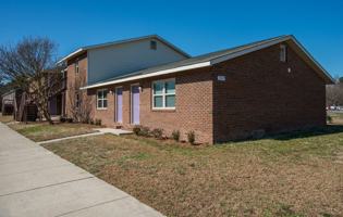 featured image of 3033 Adams Blvd