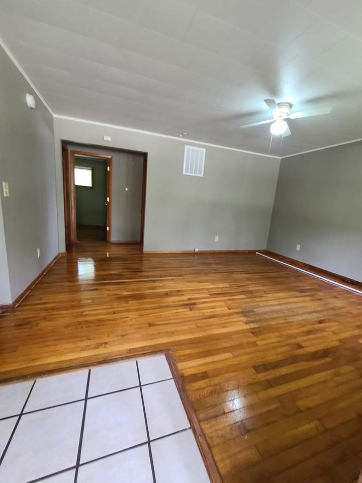 2507 Brownfield Rd - Photo 3 of 5