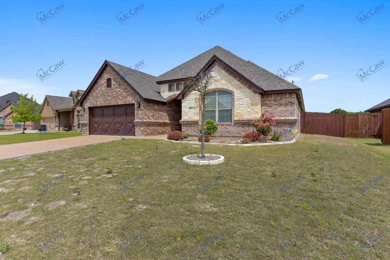 165 Camouflage Cir - Photo 3 of 21