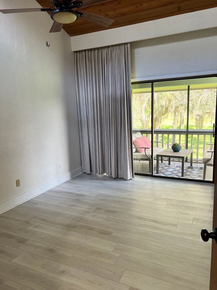 4038 Abbey Ct - Photo 5 of 10